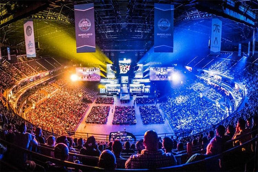 What Caused The Rise of Esports? - Level Up Gamer Wear